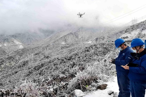 迎峰度冬保供电｜热血融冰  浴“雪”奋战