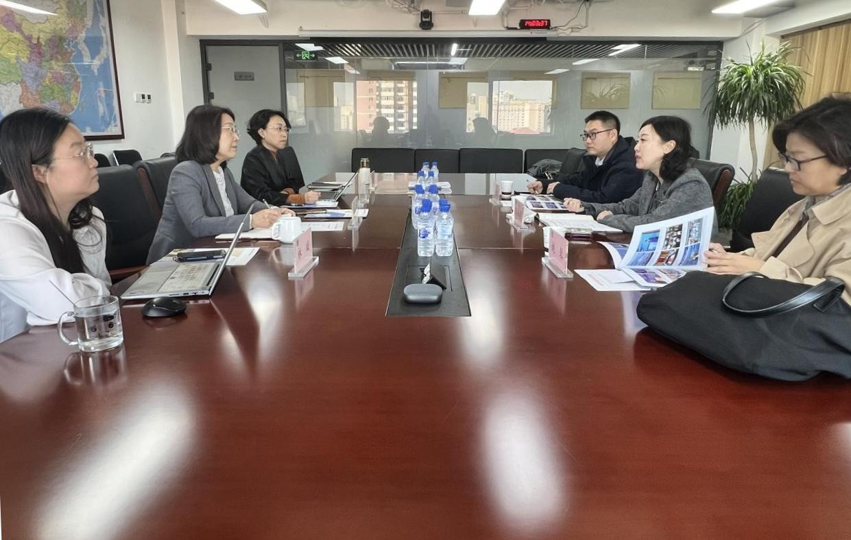 ac3dc13db629872f68189c4742f0e1af